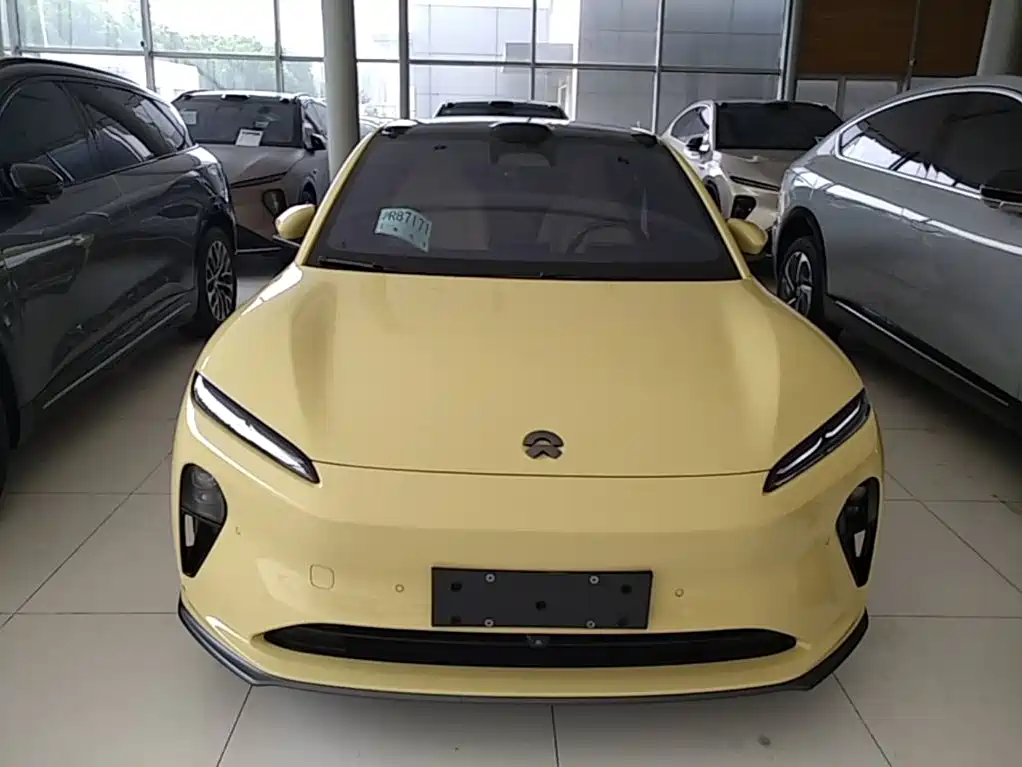 NIO ET5 — миниатюра 3