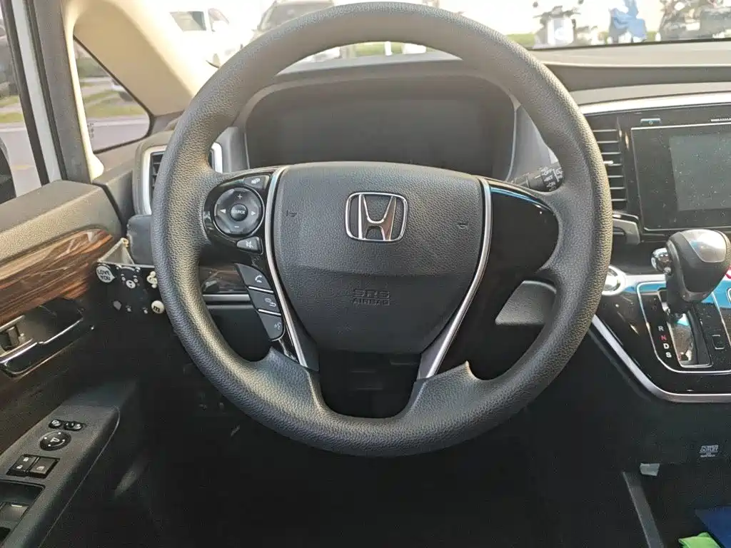 Honda Odyssey — миниатюра 3
