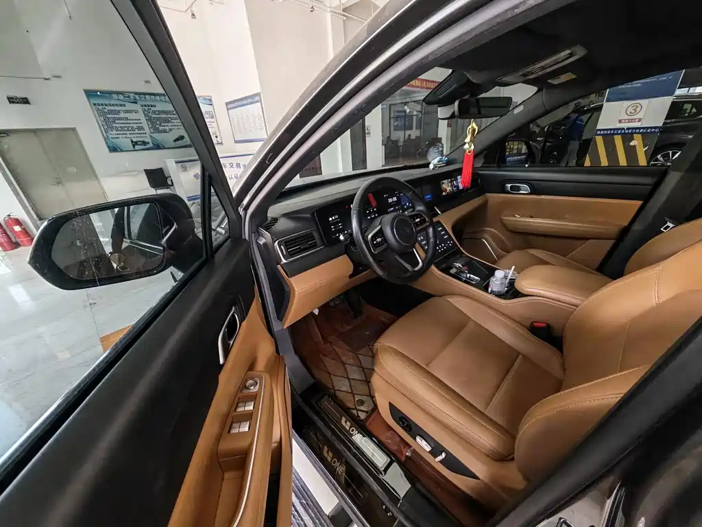 Li Auto Li ONE — миниатюра 7
