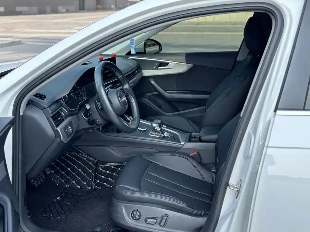 Audi A4L — миниатюра 4