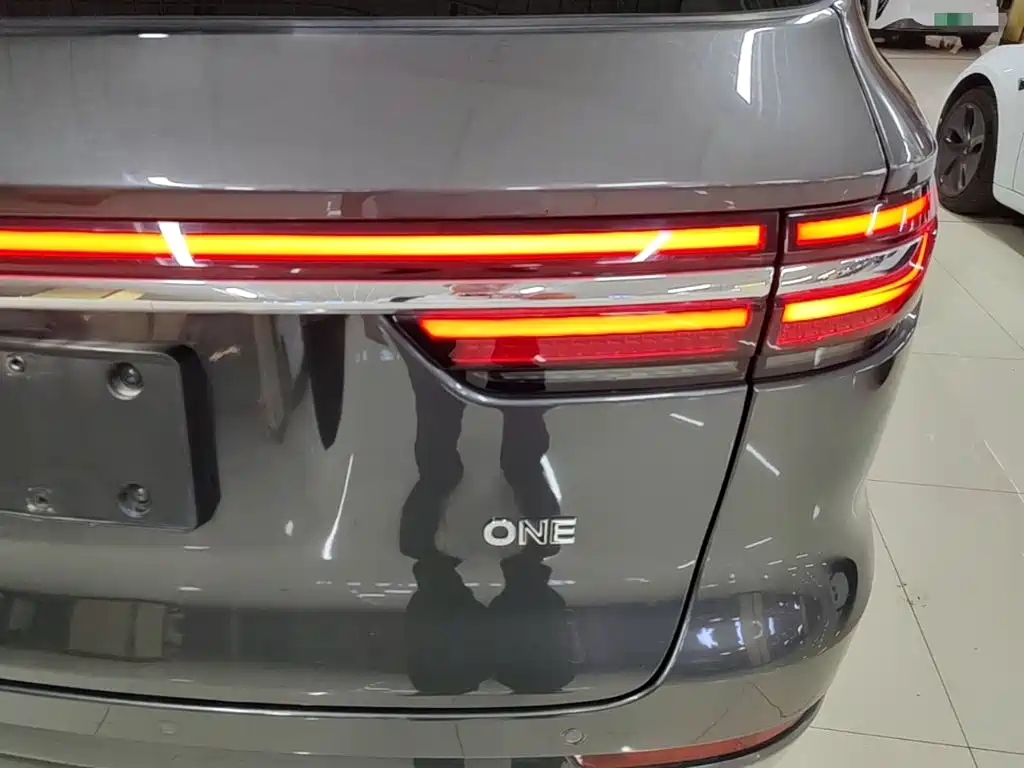 Li Auto Li ONE — миниатюра 8