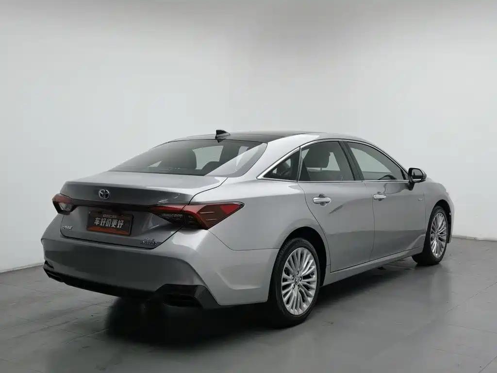 Toyota Avalon — миниатюра 2