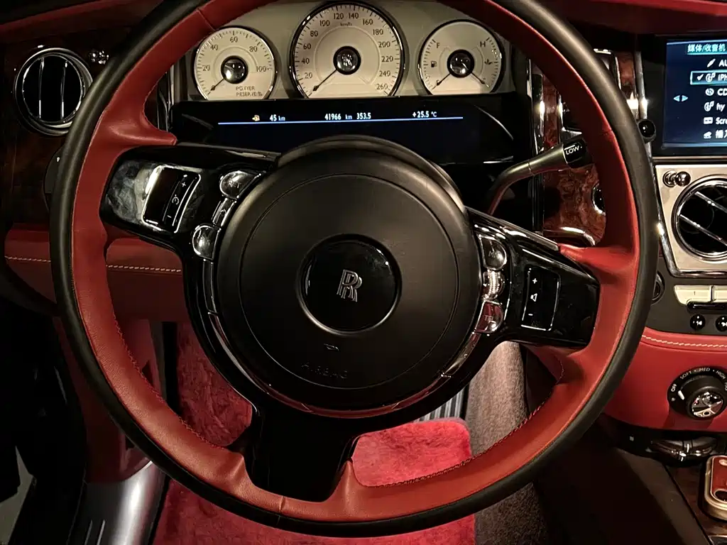 Rolls-Royce Ghost — миниатюра 8