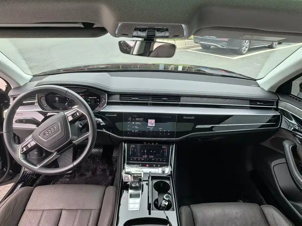 Audi A8 — миниатюра 6