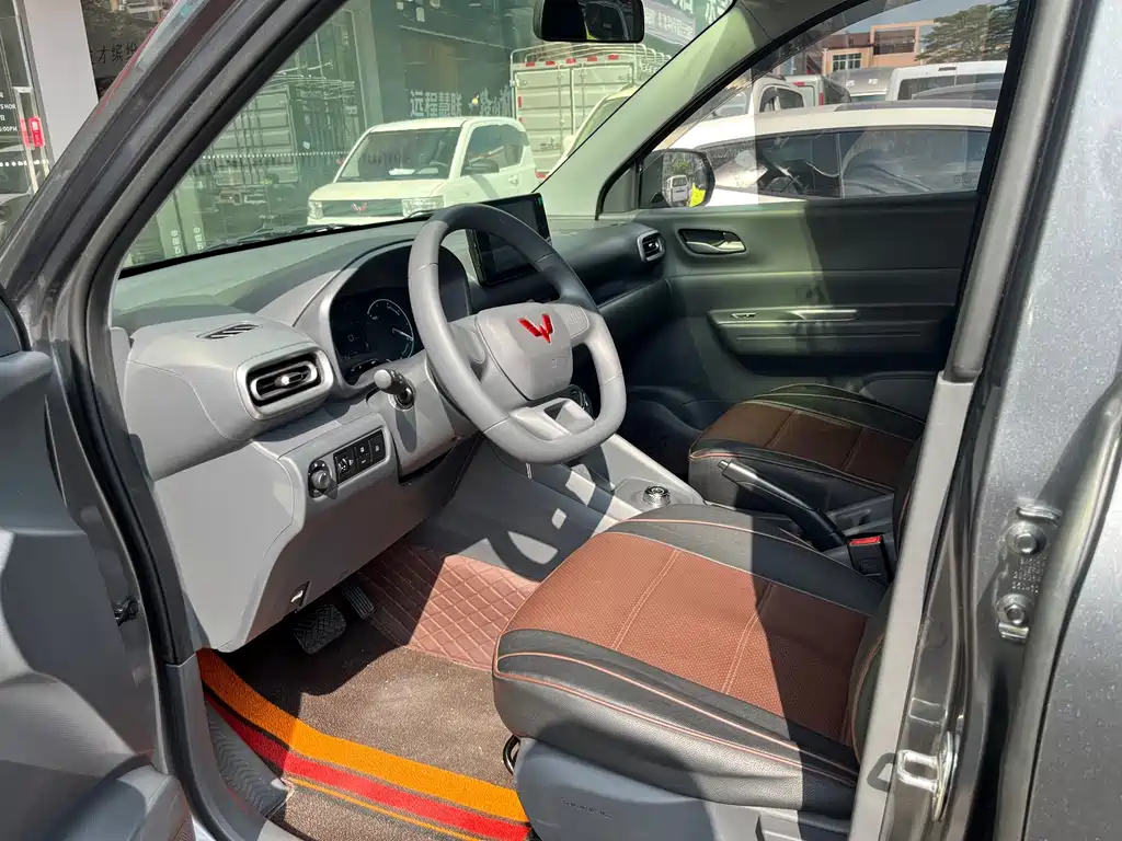 Wuling Hongguang EV — миниатюра 6