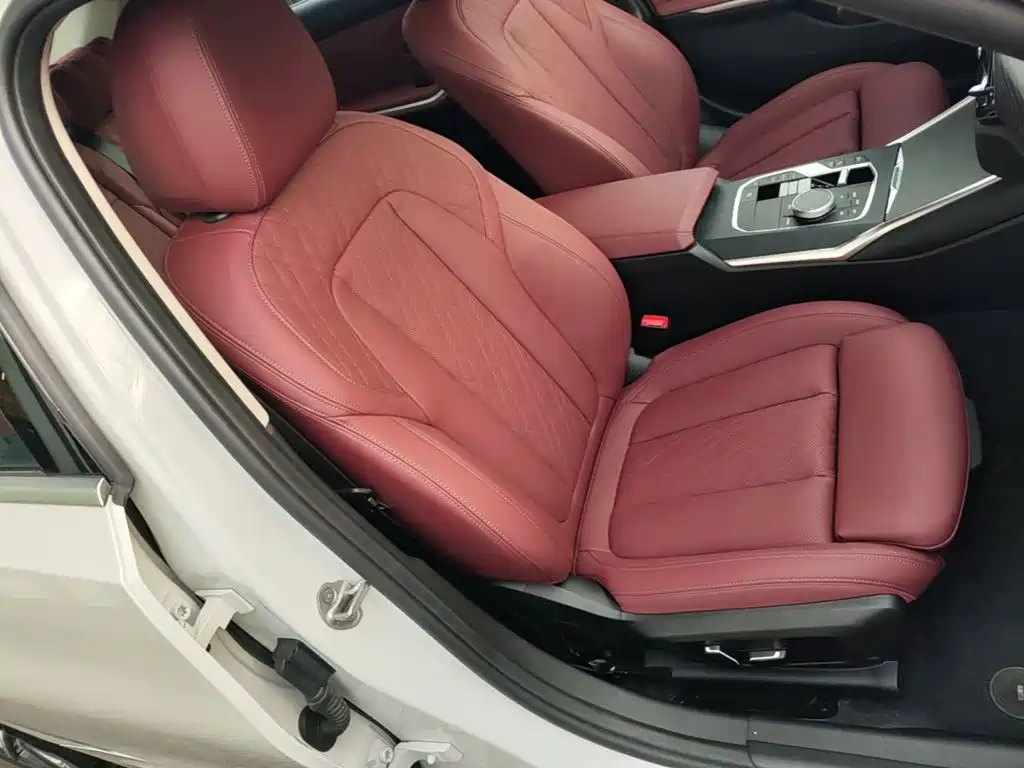 BMW 3 Series — миниатюра 25