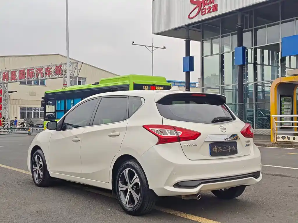 Nissan Tiida 2019 1.6L CVT VI