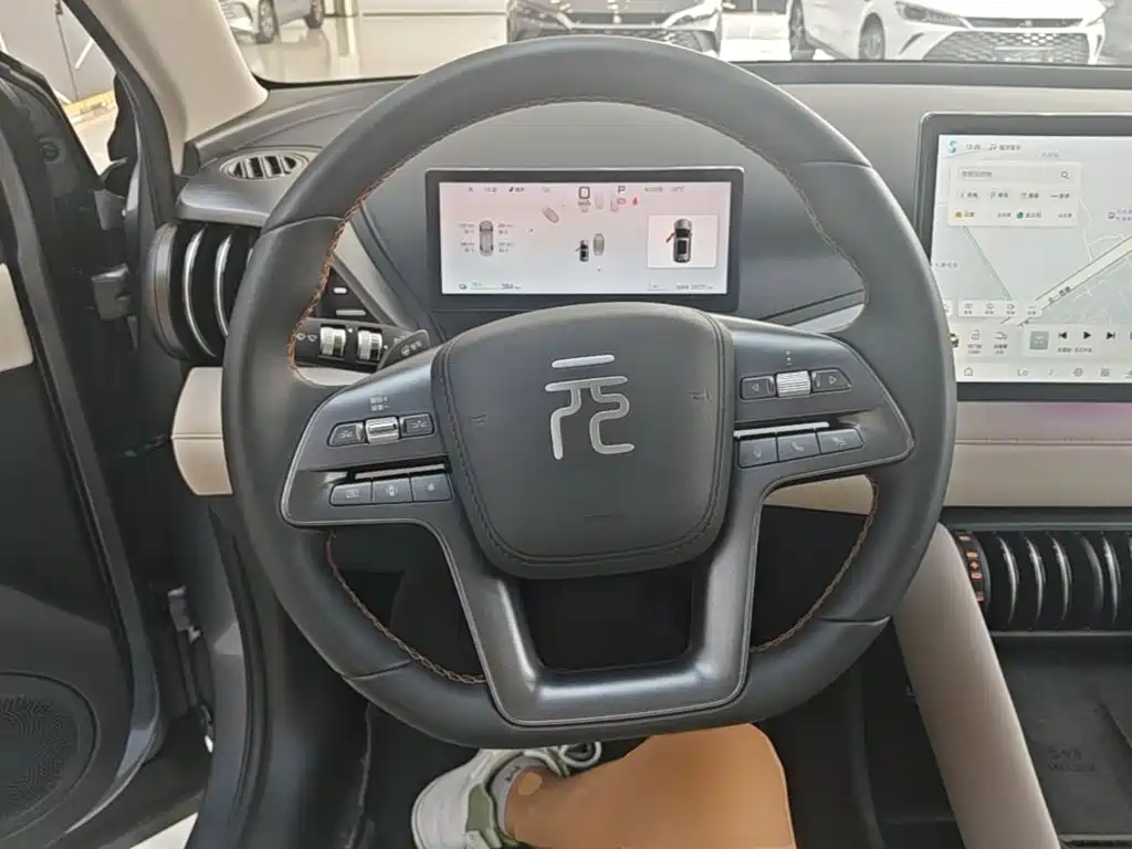 BYD Yuan Plus — миниатюра 11