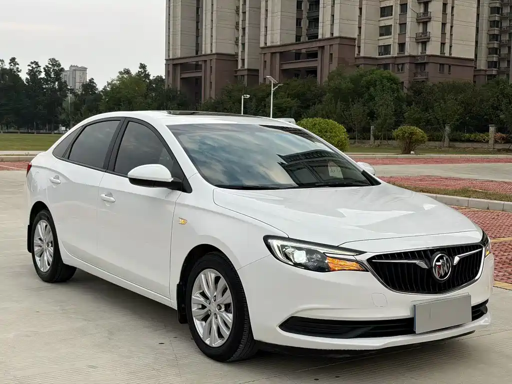 Buick Excelle — миниатюра 3