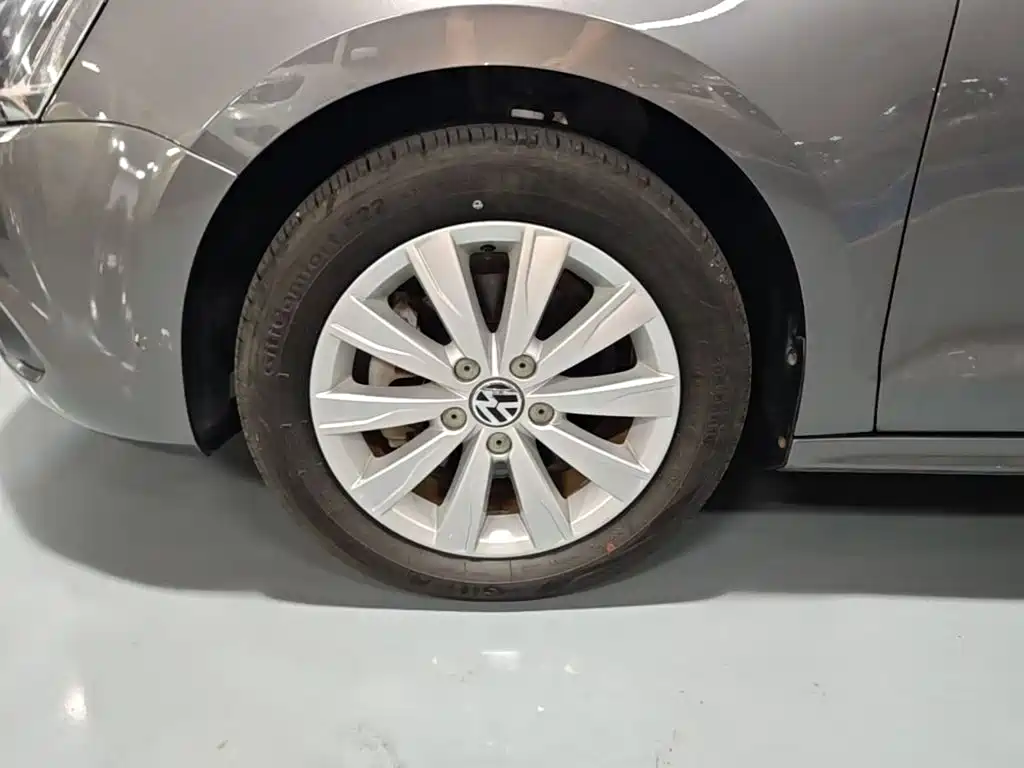 Volkswagen Sagitar — миниатюра 23
