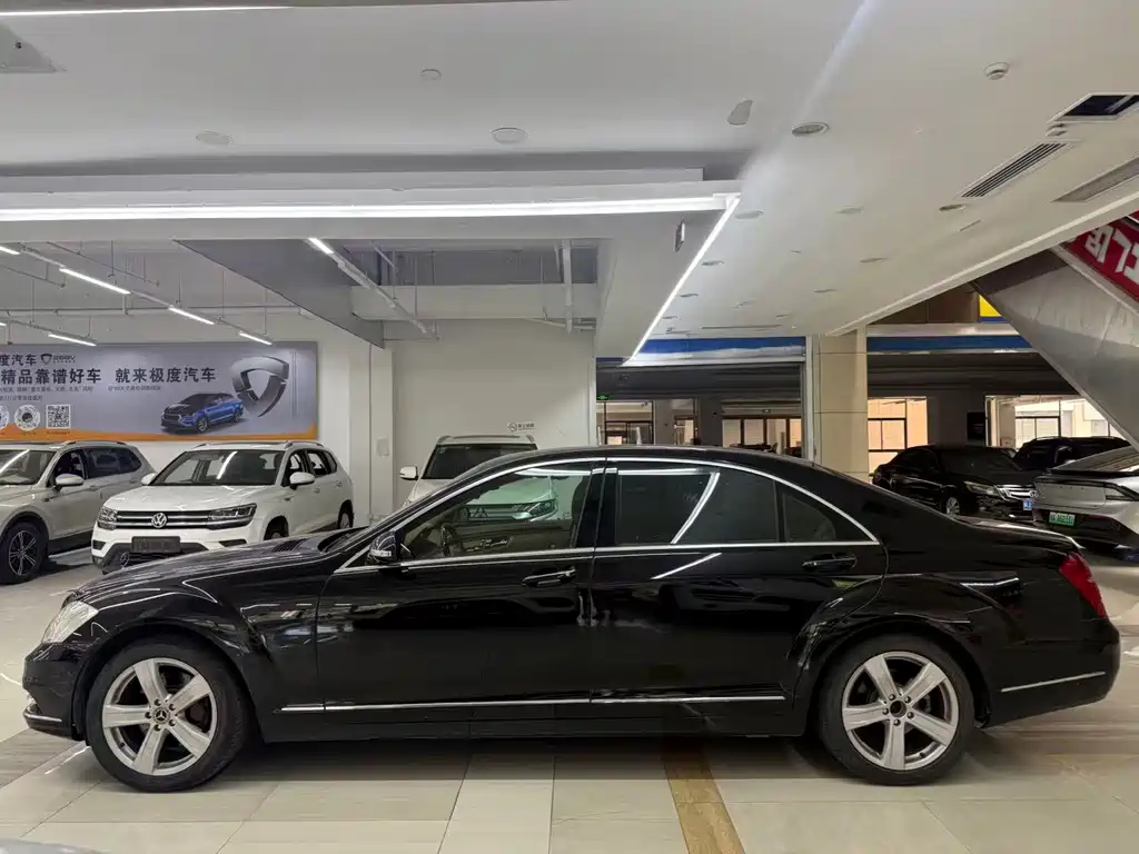 Mercedes-Benz S-Class — миниатюра 3