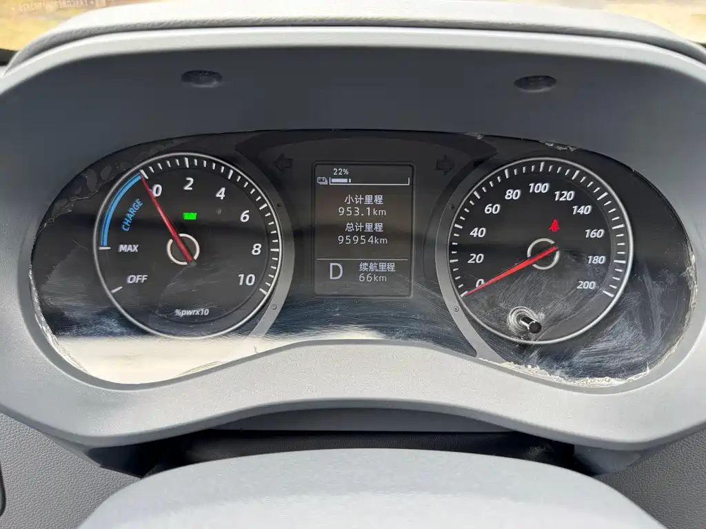 Wuling Yangguang — миниатюра 7