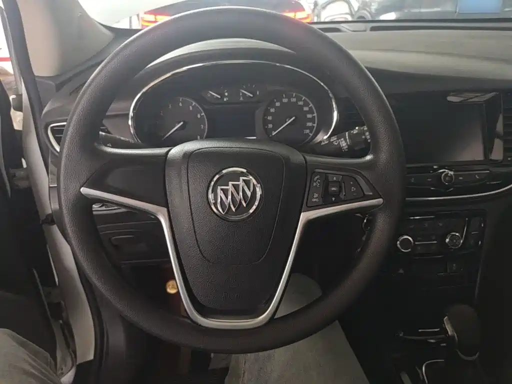 Buick Encore — миниатюра 11