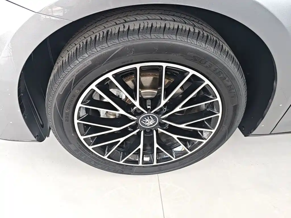 BYD Qin L — миниатюра 23