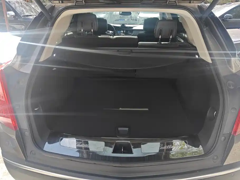 Cadillac XT5 — миниатюра 4