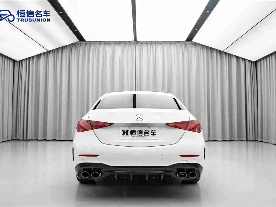 Mercedes-Benz C-Class — миниатюра 6