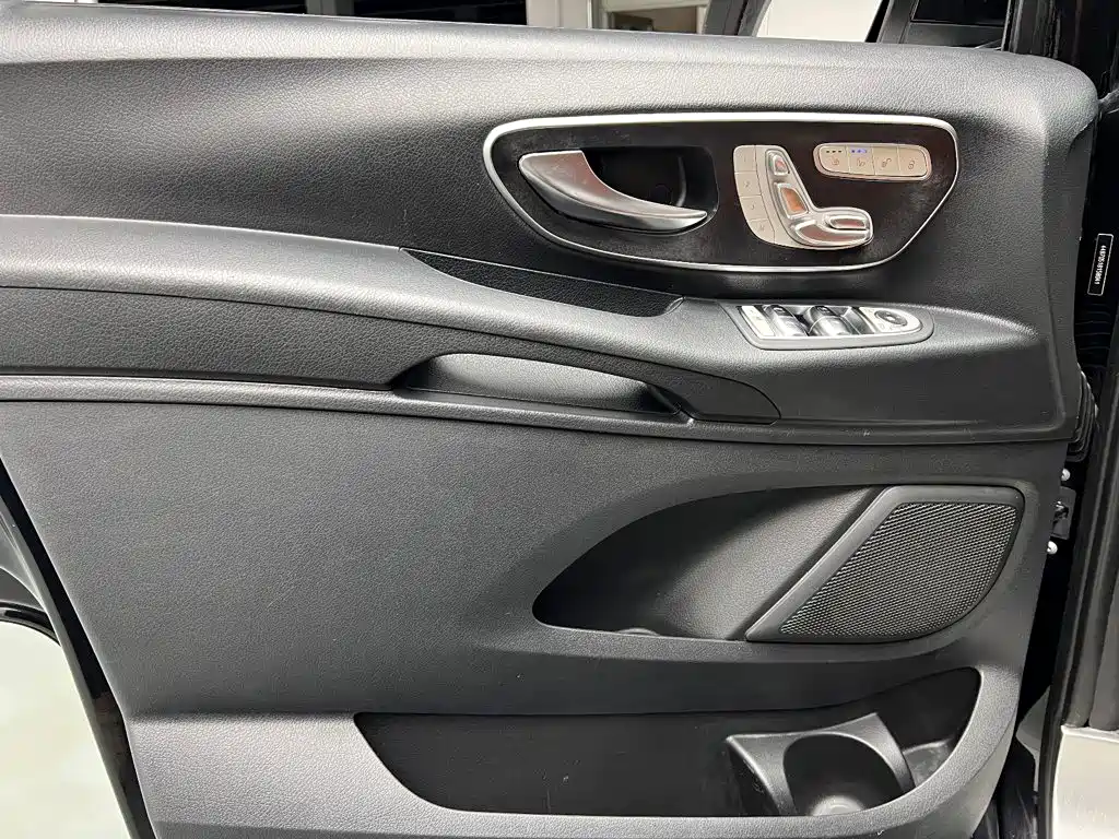 Mercedes-Benz Vito — миниатюра 5