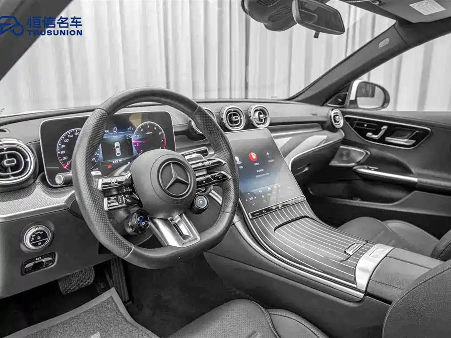 Mercedes-Benz C-Class — миниатюра 12