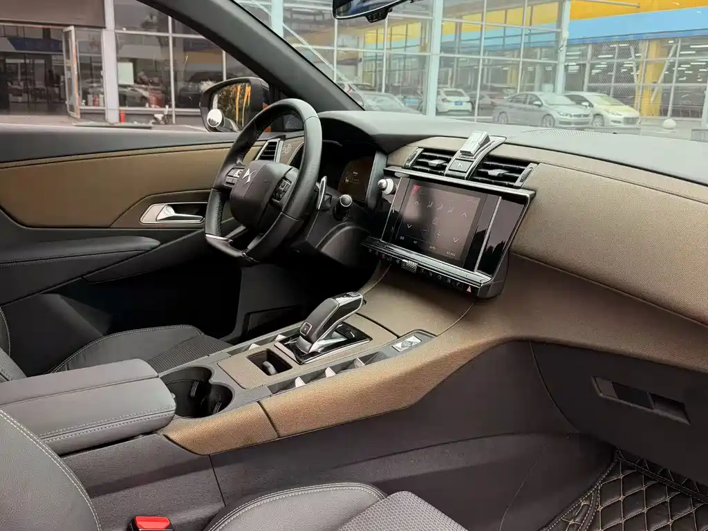 DS DS 7 Crossback — миниатюра 4