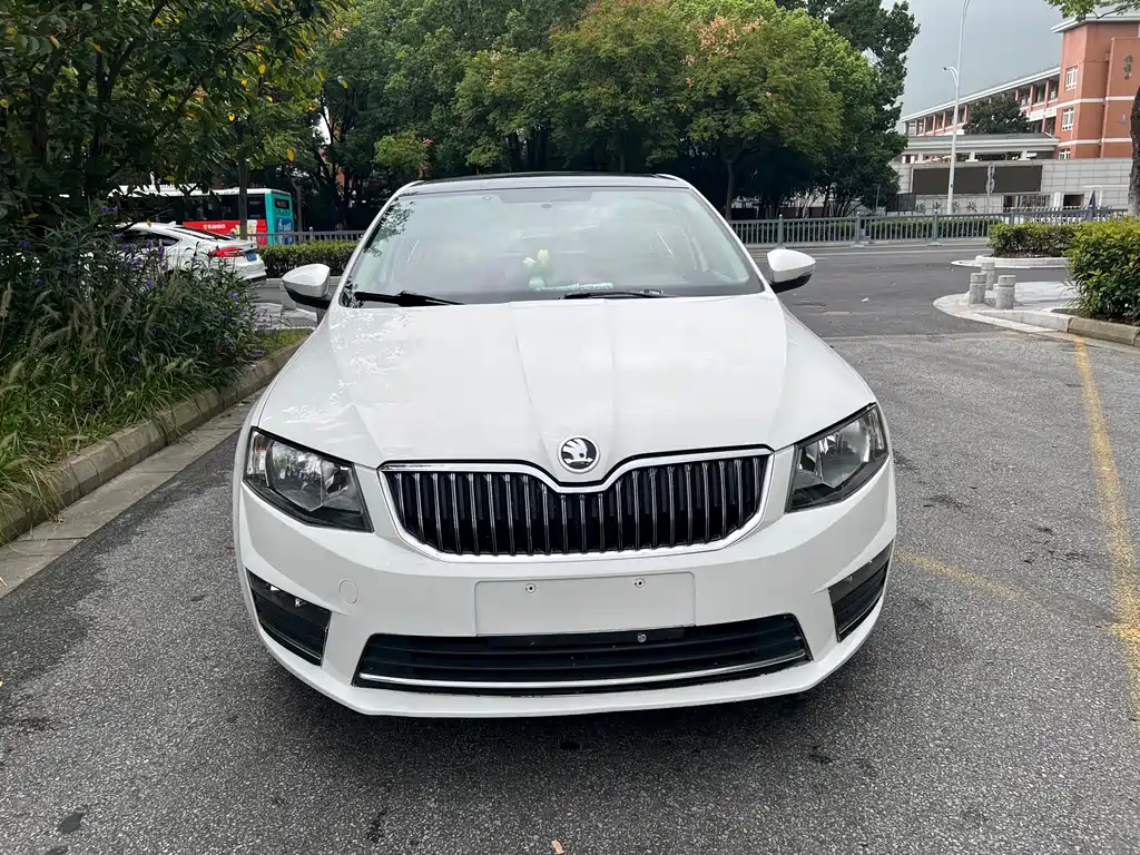 Skoda Octavia — миниатюра 2