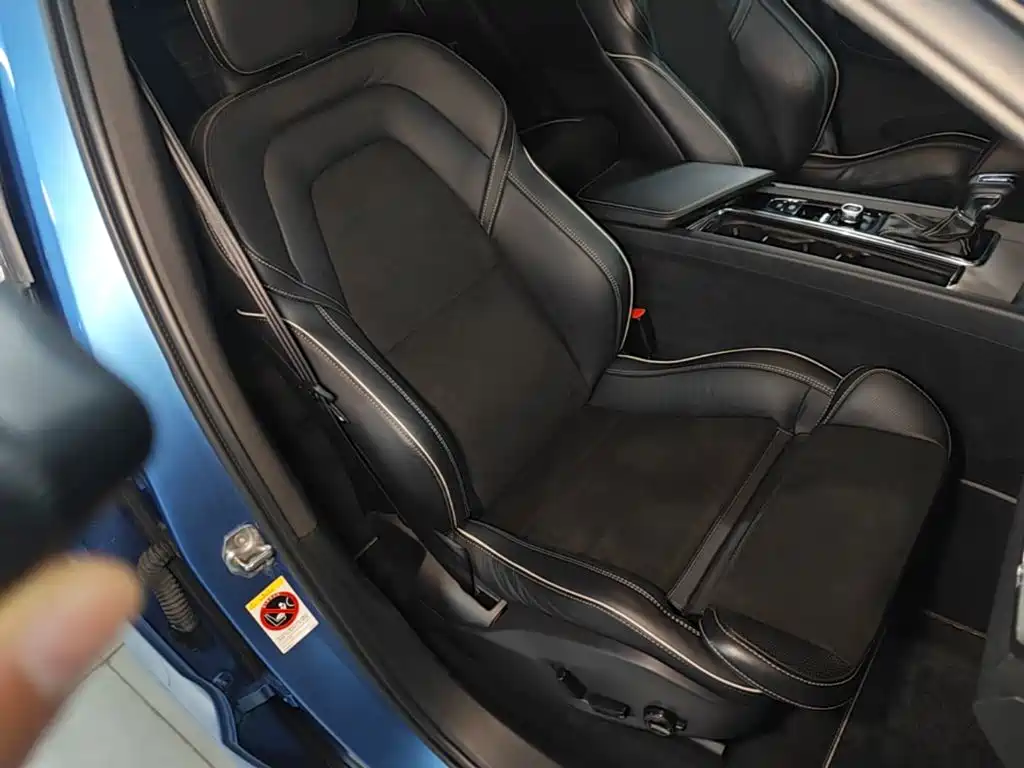 Volvo XC60 — миниатюра 25