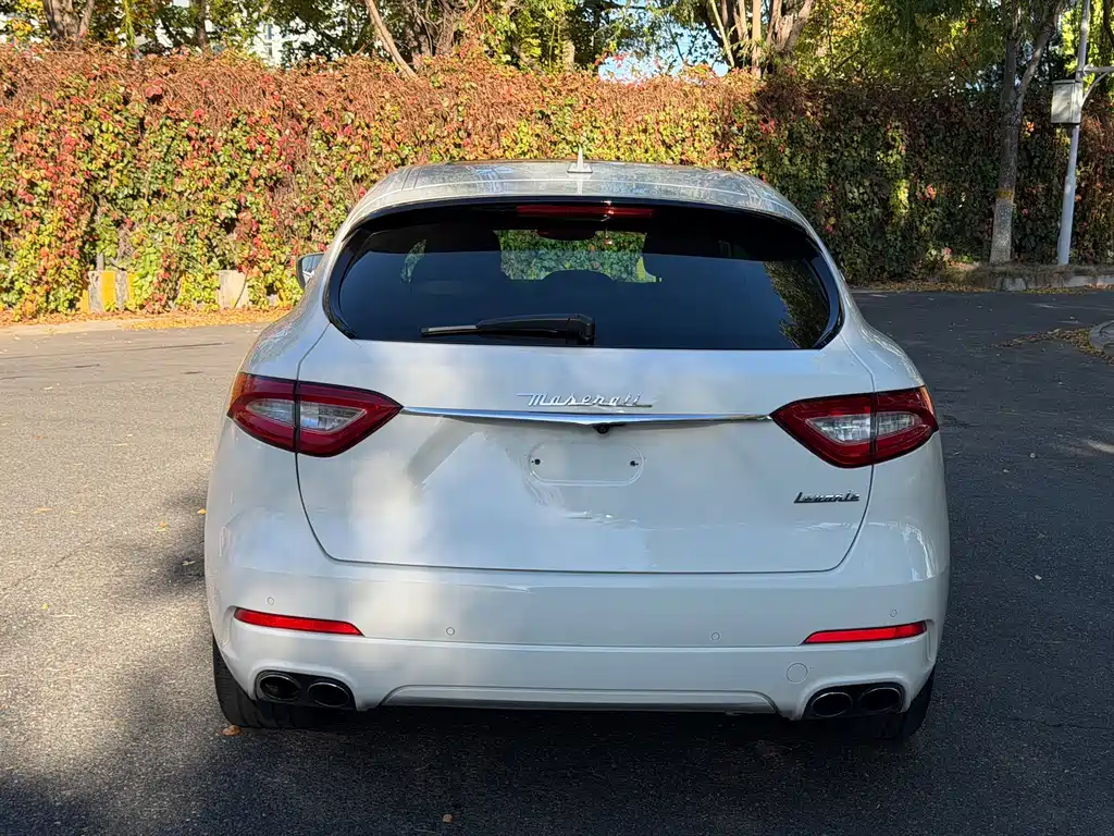 Maserati Levante — миниатюра 8