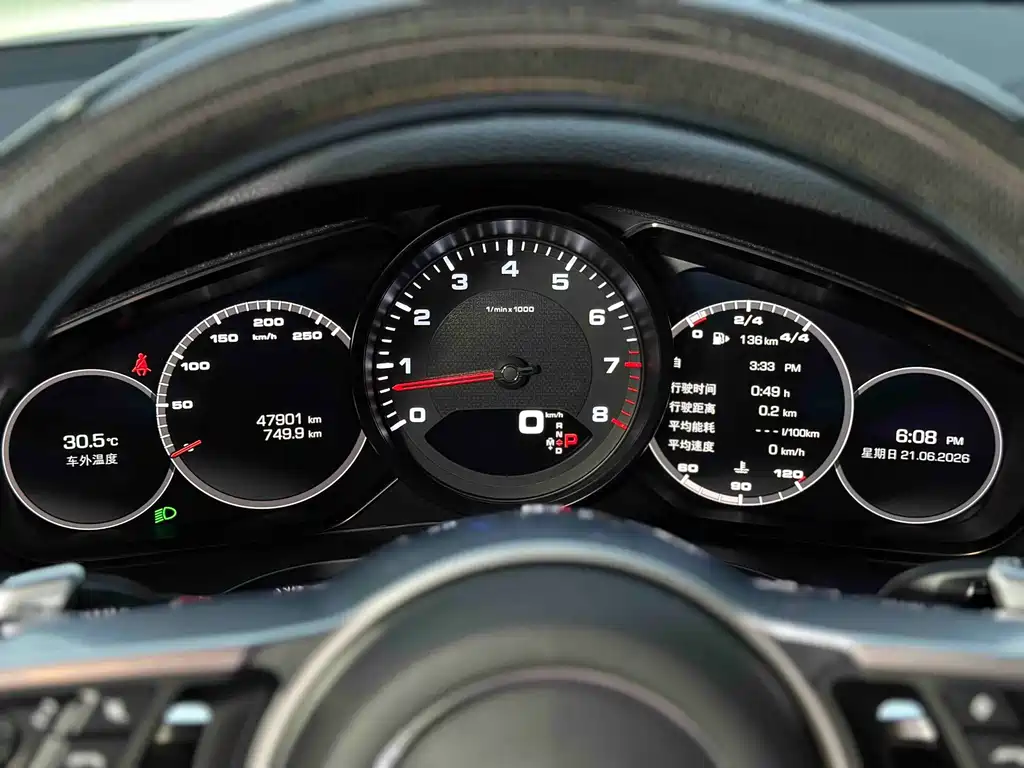 Porsche Cayenne — миниатюра 20