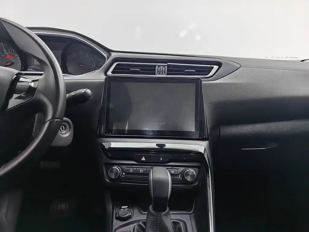 Peugeot 308 — миниатюра 12