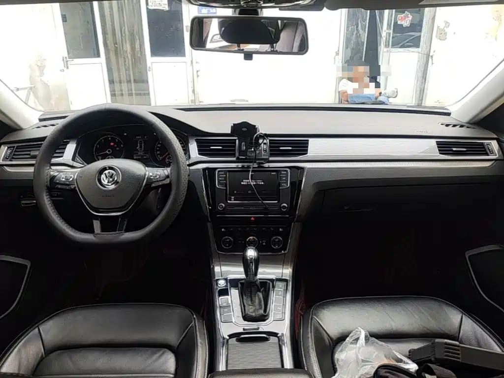 Volkswagen Passat — миниатюра 10