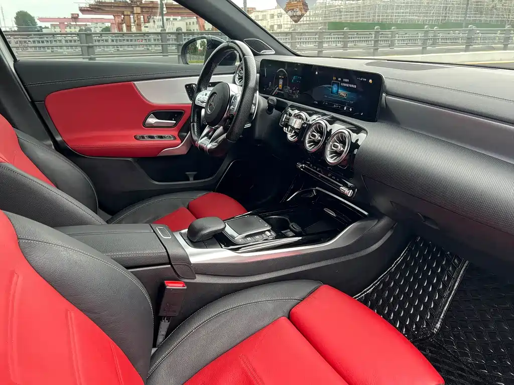 Mercedes-Benz A-Class AMG (Import) — миниатюра 9