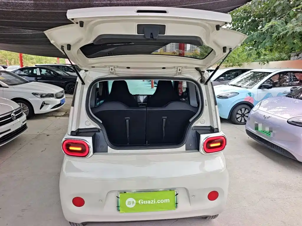 Wuling MINIEV — миниатюра 19