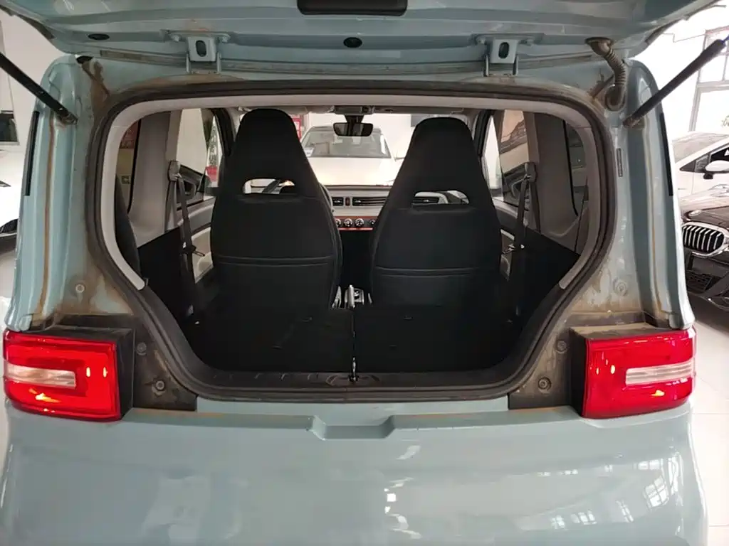 Wuling MINIEV — миниатюра 19