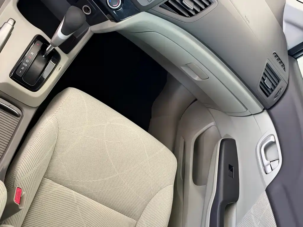 Honda Civic — миниатюра 21