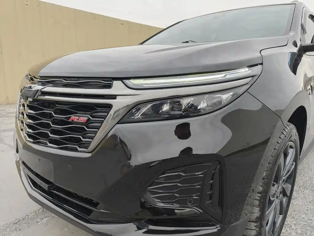 Chevrolet Equinox — миниатюра 16