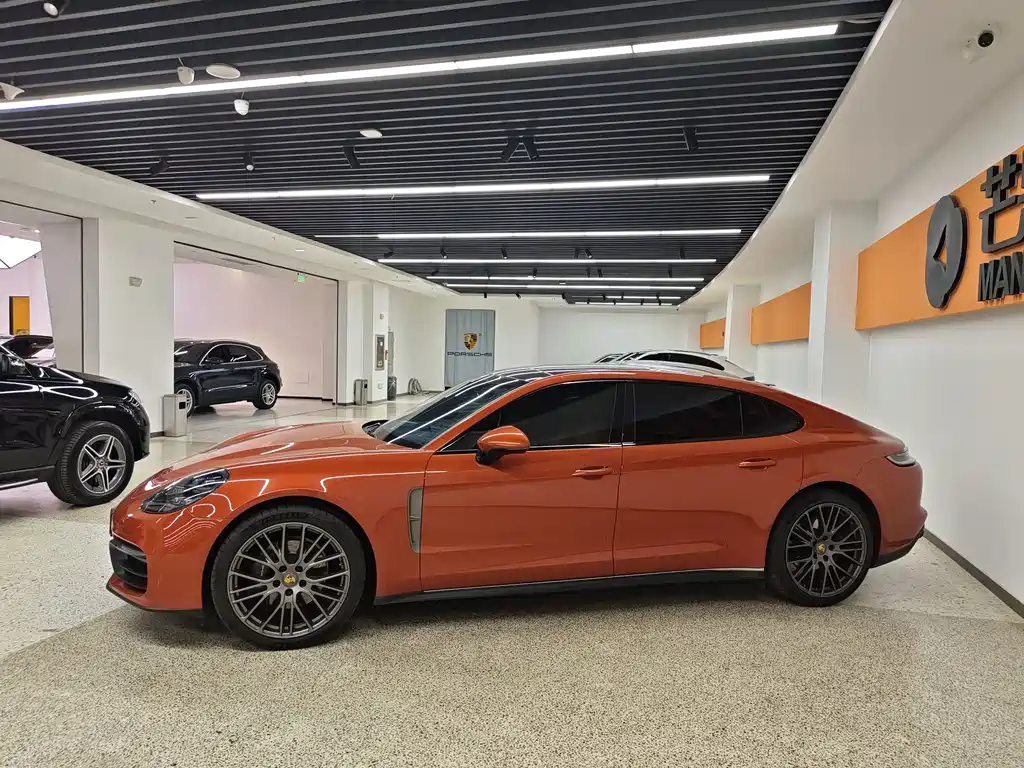 Porsche Panamera — миниатюра 2