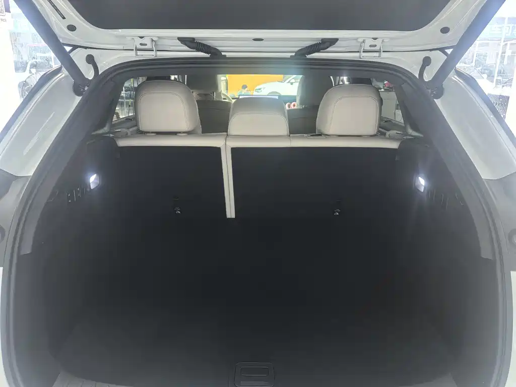 Li Auto i6 2025 Standard