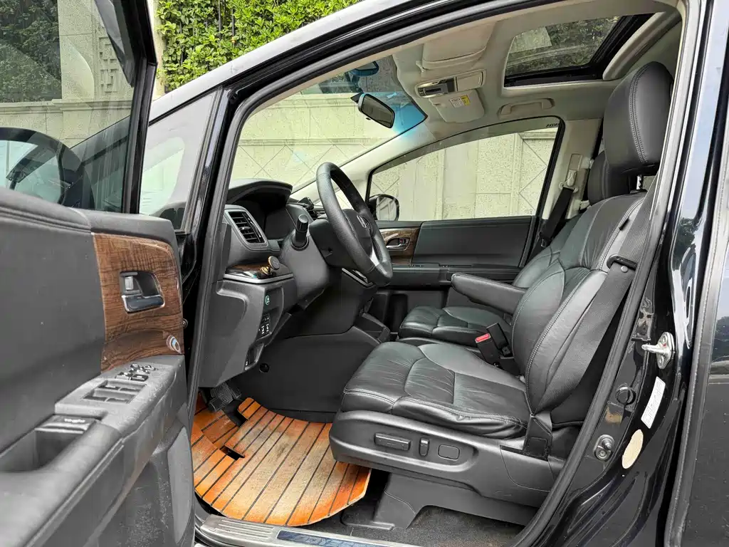 Honda Odyssey — миниатюра 6