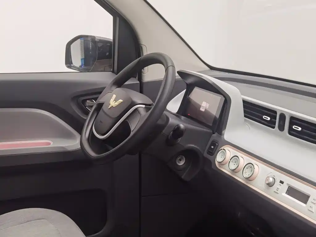 Wuling MINIEV — миниатюра 22