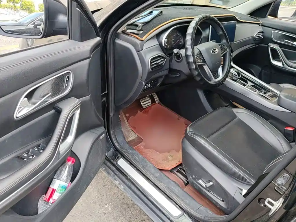 JAC X7 — миниатюра 16