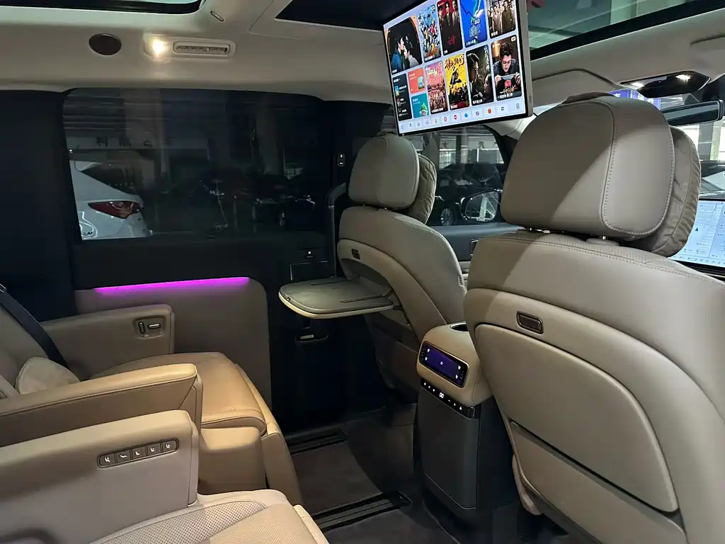 Li Auto Li MEGA — миниатюра 10