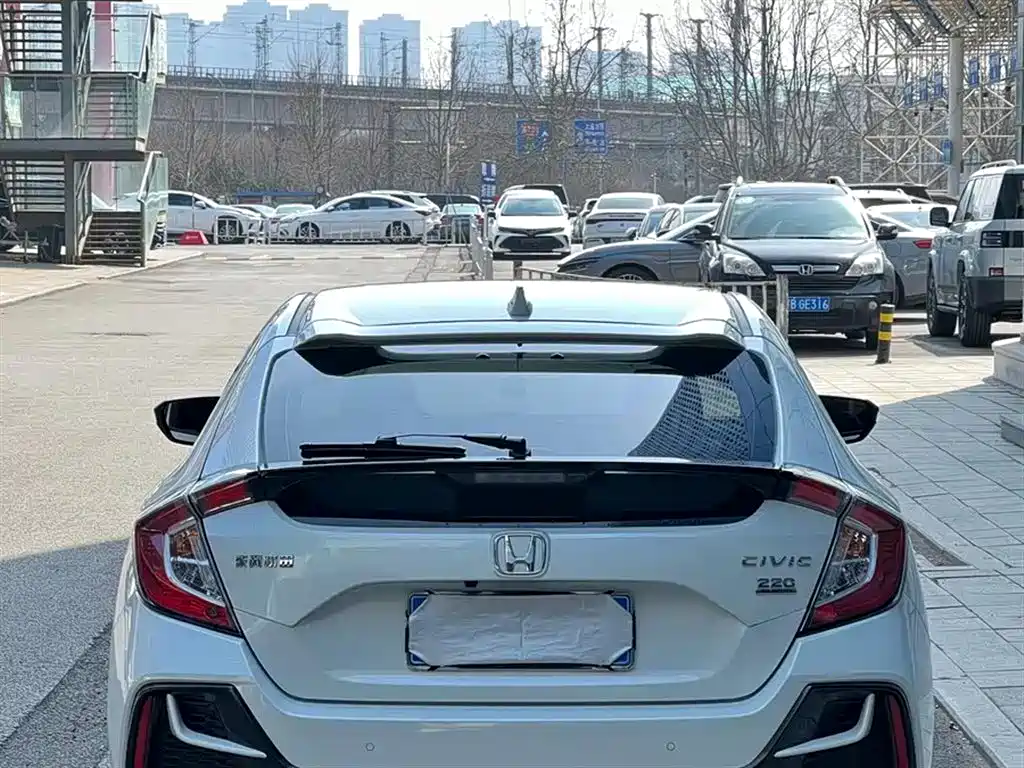 Honda Civic 2021 HATCHBACK 220TURBO CVT