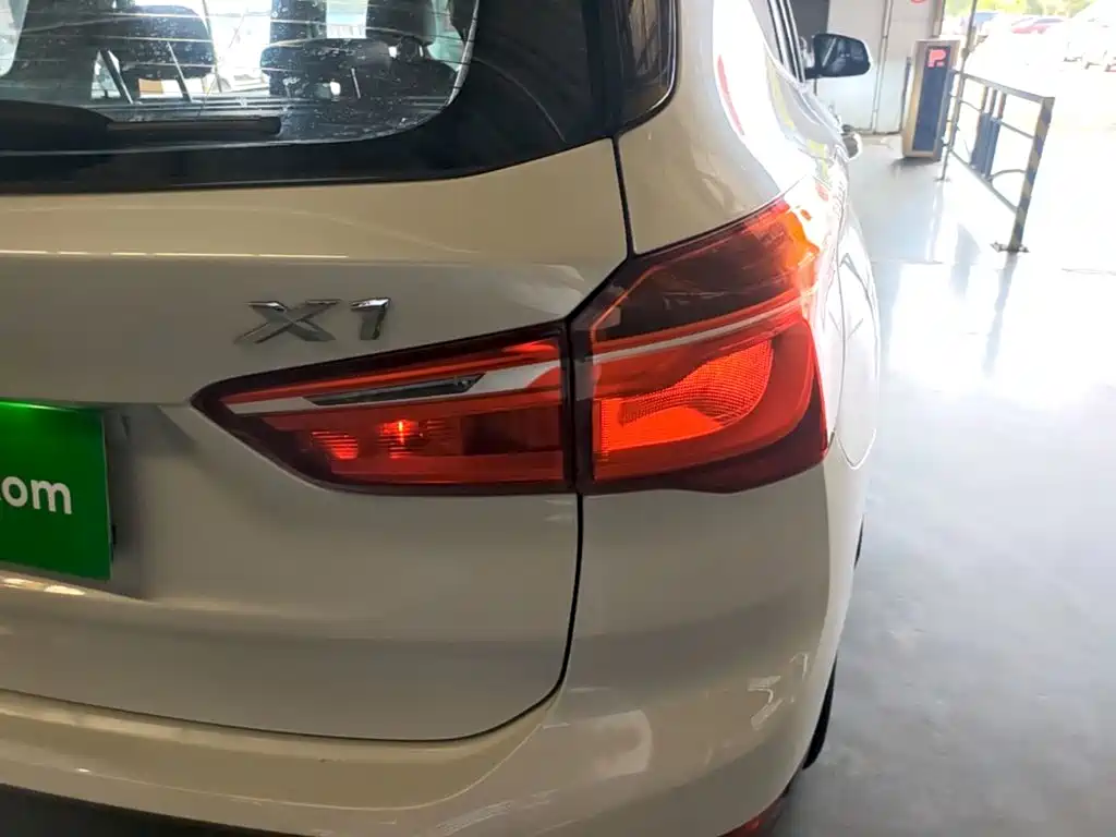 BMW X1 — миниатюра 8