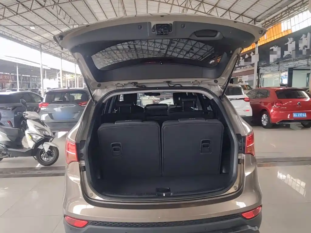 Hyundai Santa Fe — миниатюра 19