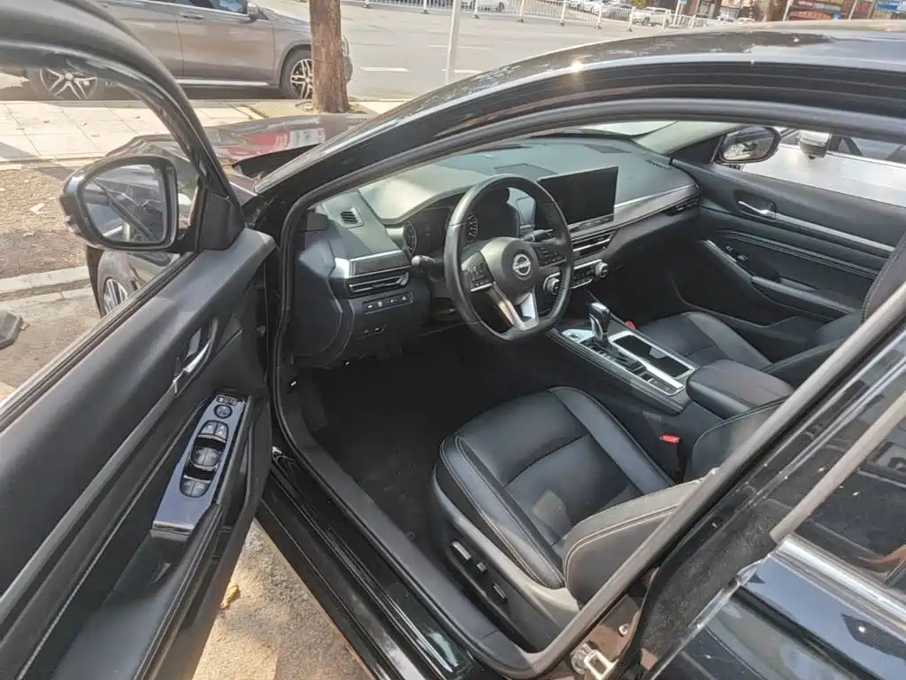 Nissan Teana — миниатюра 16