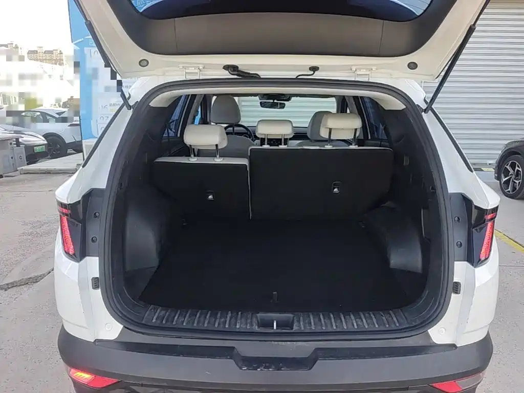Hyundai Tucson — миниатюра 15