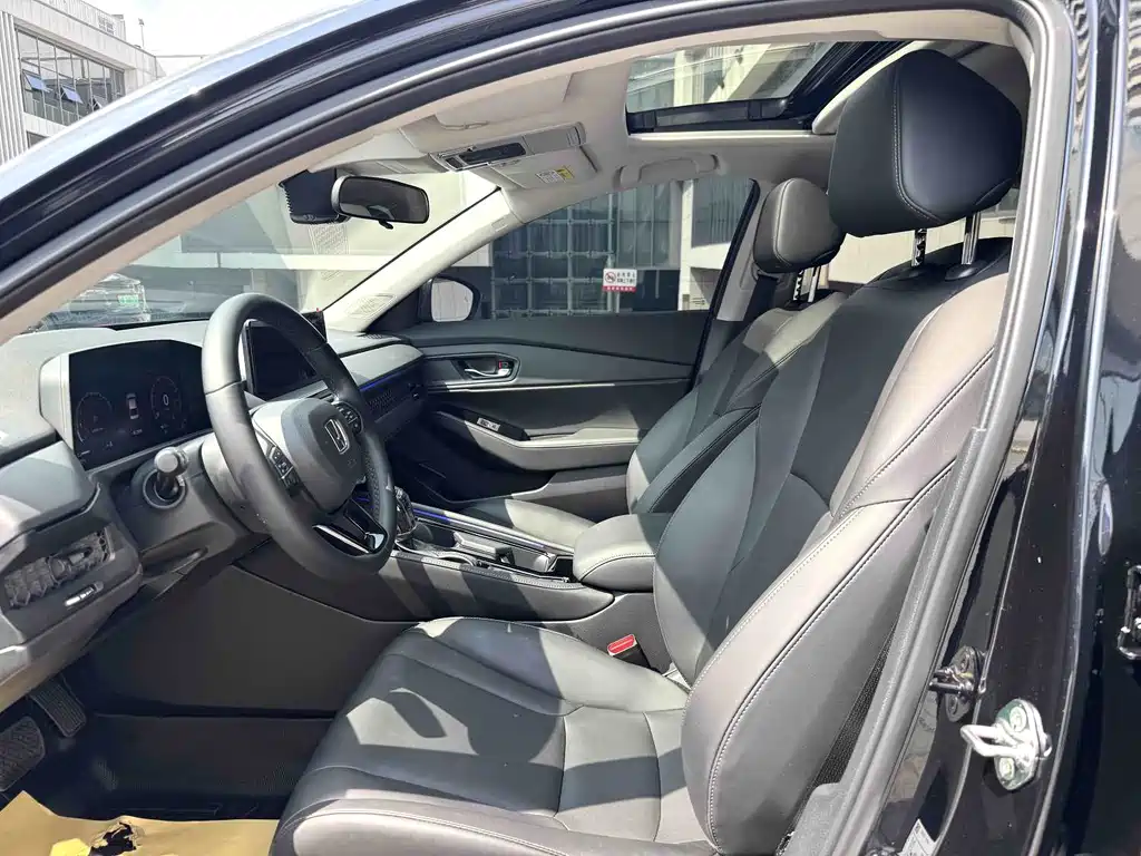 Honda Accord — миниатюра 4