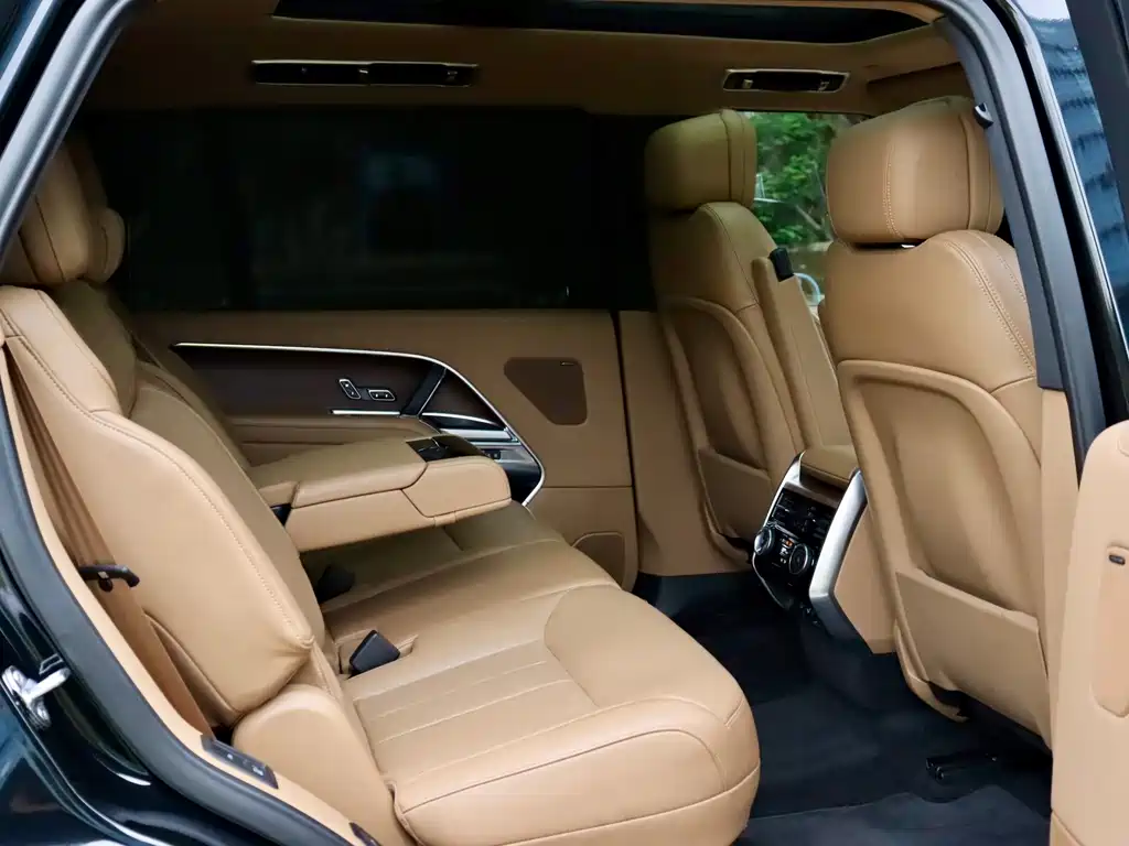 Land Rover Range Rover — миниатюра 19