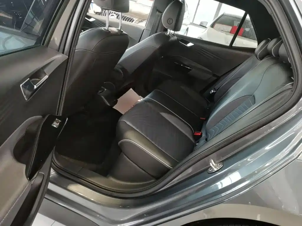Volkswagen ID.3 — миниатюра 17