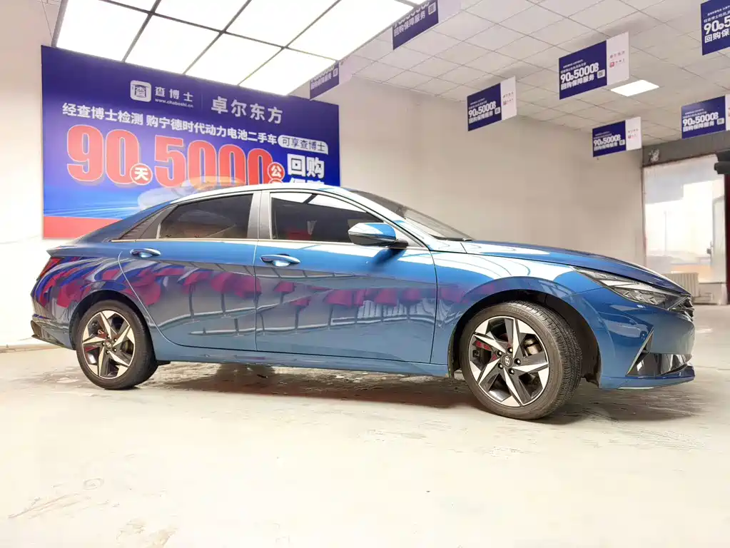 Hyundai Elantra — миниатюра 4
