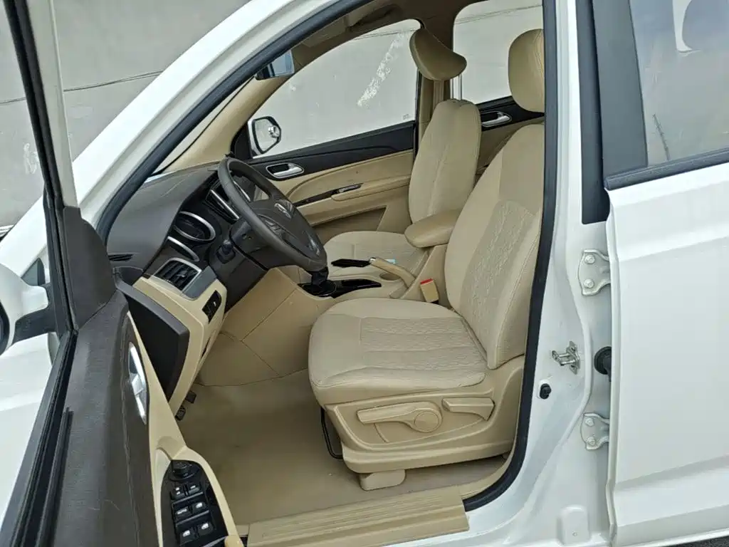 Baojun 730 — миниатюра 15